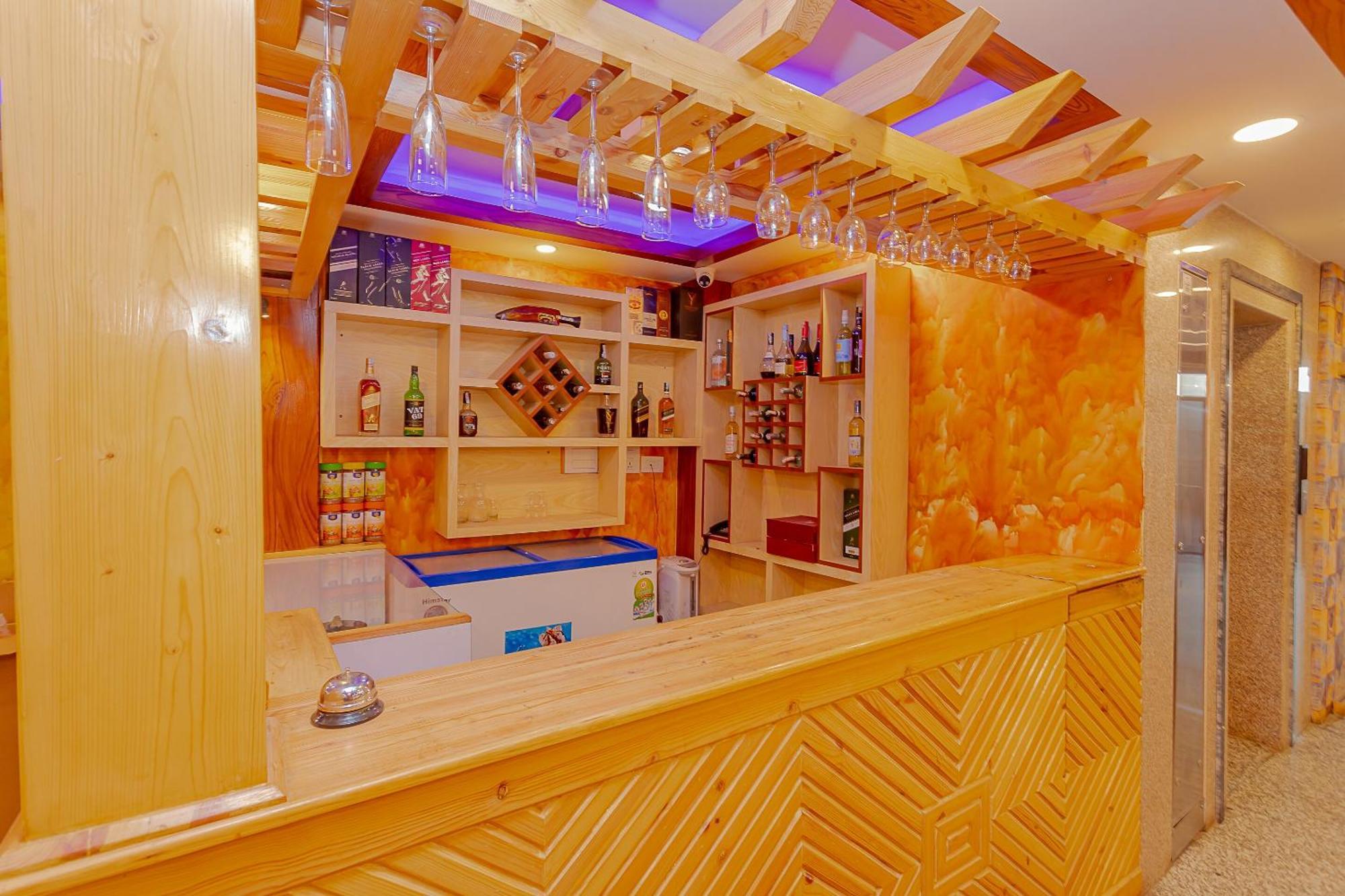 Oyo 799 Hotel Tik Tok Pvt Ltd. Катманду Екстер'єр фото